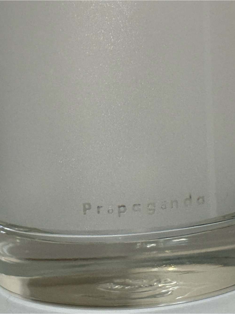 Propaganda “Help!” Hand Illusion Highball Glass Frosted Novelty Drink Glass - Picture 2 of 3